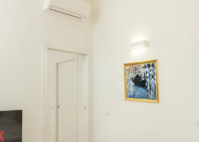 Apartament Exclusive Apartment - Next To The Metro