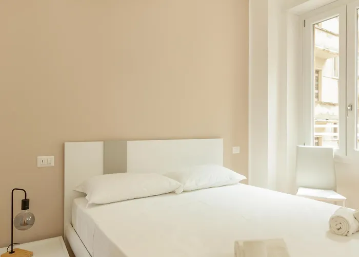 Exclusive Apartment - Next To The Metro Apartament