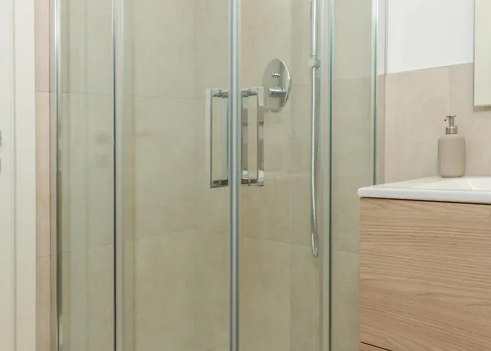 Exclusive Apartment - Next To The Metro Apartament Mediolan